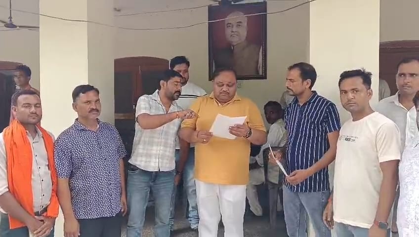 Memorandum submitted to name the bus station after Maharana Pratap.