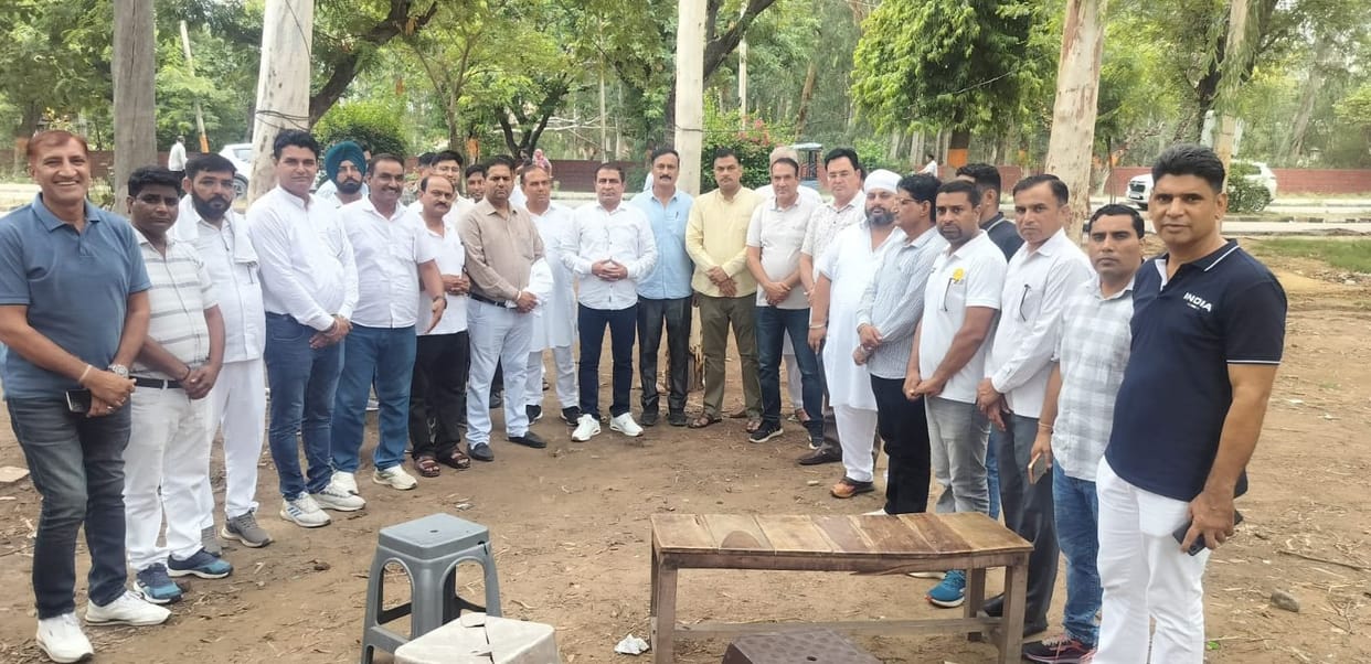 The association sent a memorandum to the Education Minister, demanding that the DEO and DEEO be made observers for school sports.