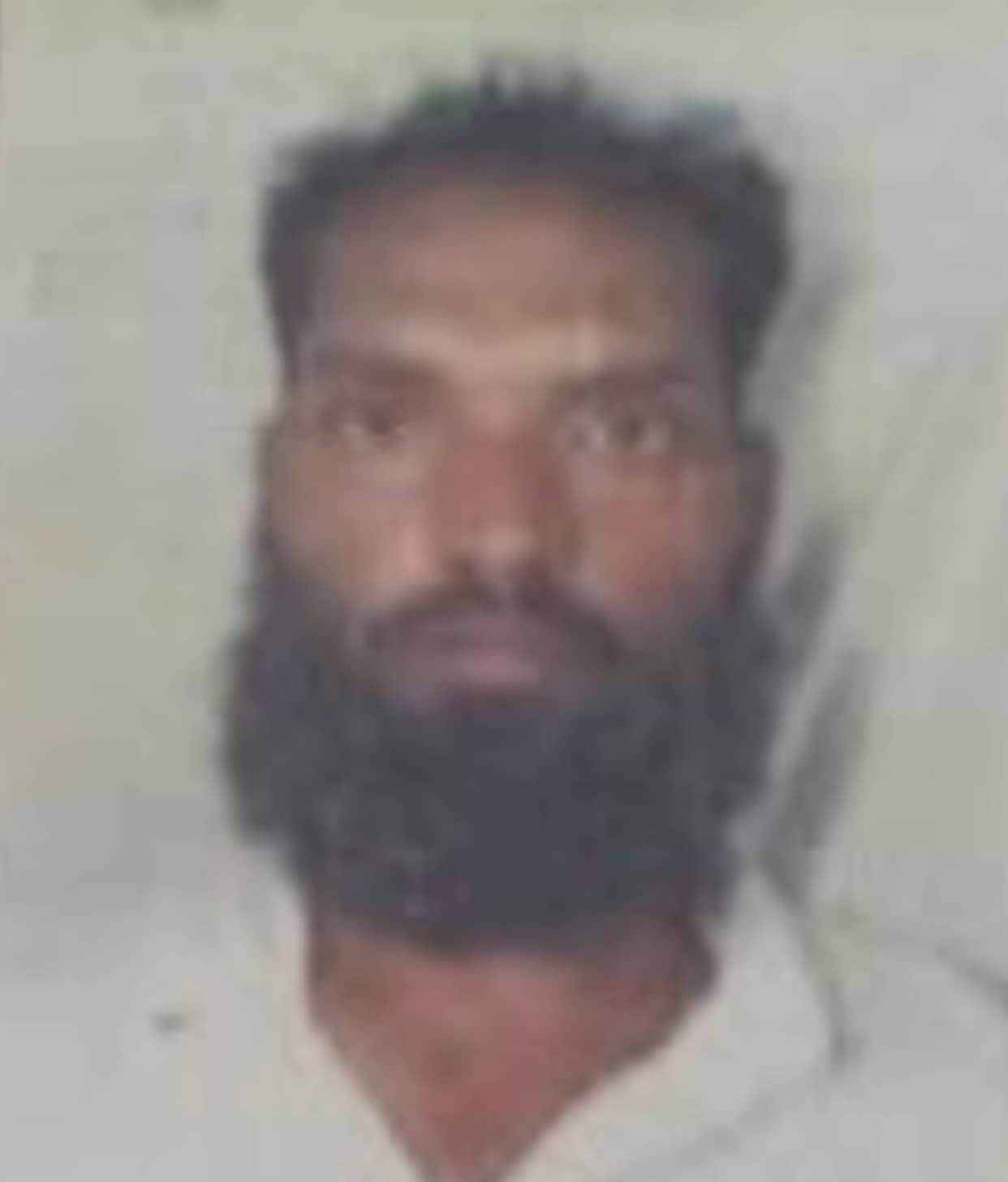 Upon arriving from Bihar, the son lodged an FIR against the driver.