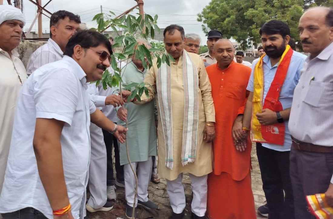PM to gift development projects on the 17th: Baroli