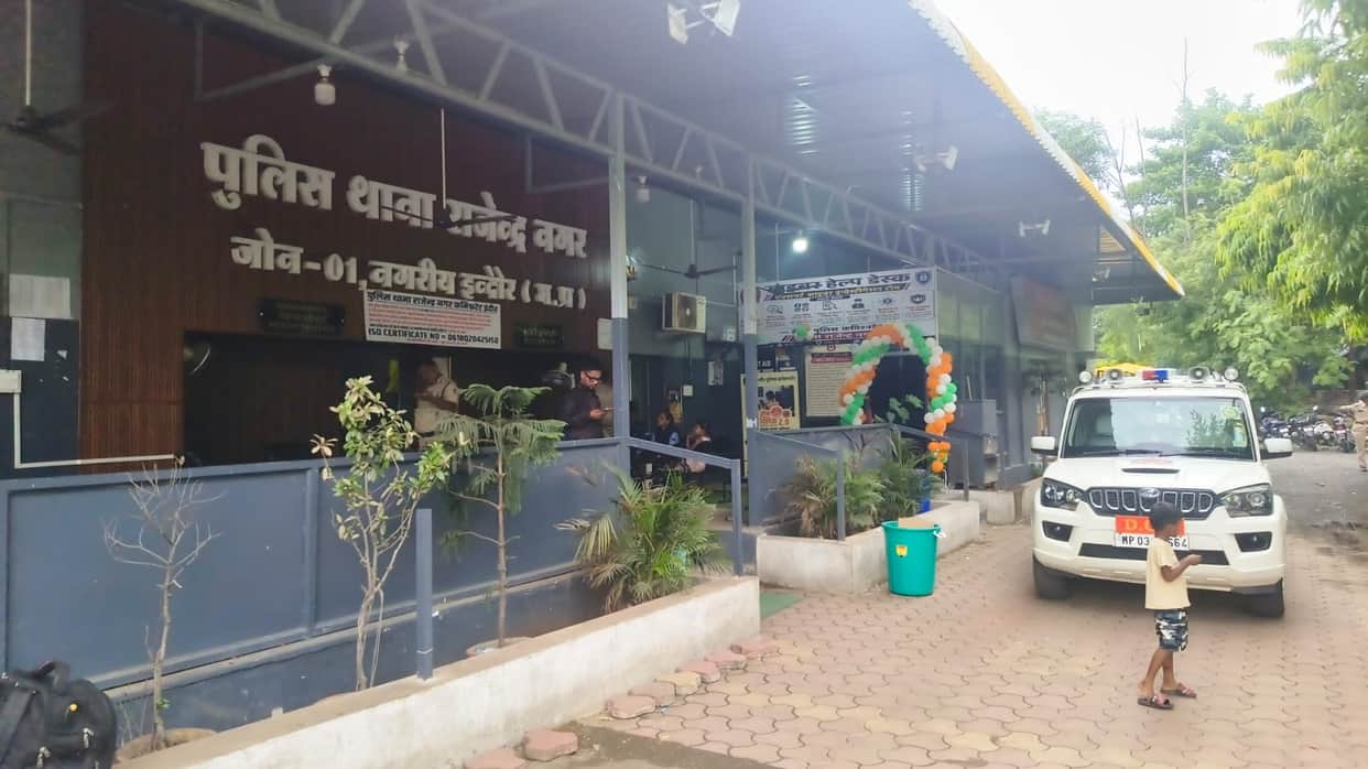 Indore's Rajendra Nagar police confirmed that Nana Patwari has been summoned for questioning in two hours.