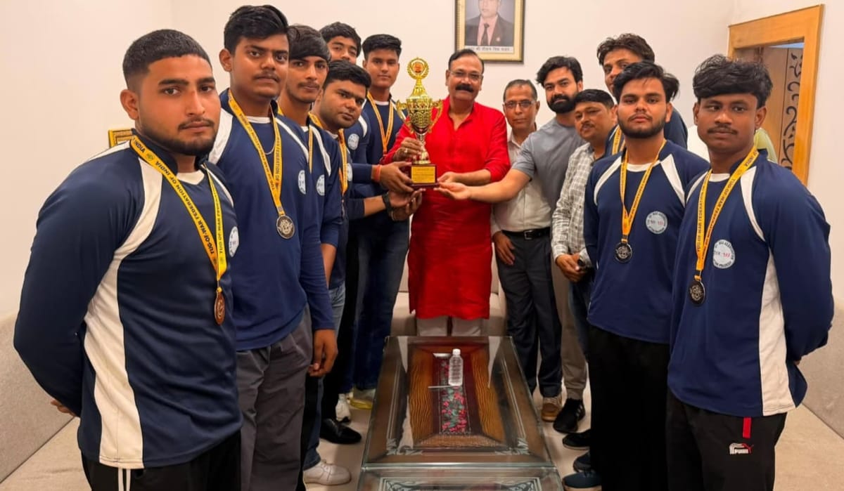 Agra News: सीकरी के खिलाड़ियों ने बढ़ाया मान