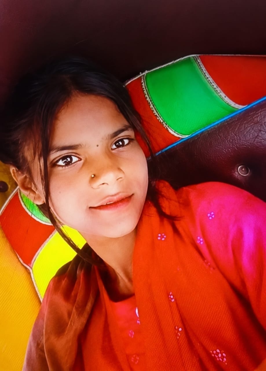 Body of teenage girl who jumped into Ganga Canal found 10 km away in Chandauli after 40 hours.