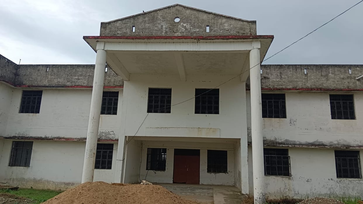 Two model schools in the district could not be handed over even after 15 years.