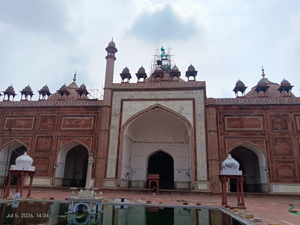 The sign of a Mughal princess...tells the story of her plight