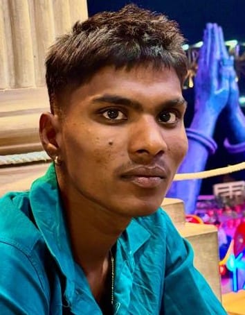 Young man beaten to death while trying to save a friend during an argument over vegetables