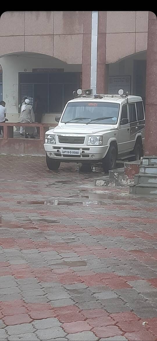 Vehicles of officials continue to run despite expired pollution and fitness certificates.