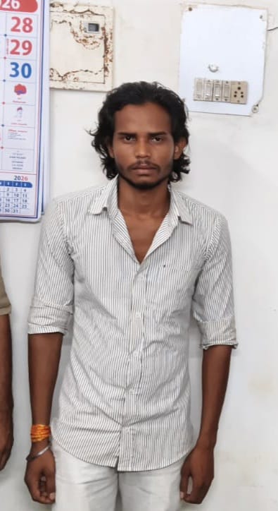 When his family refused to agree to his marriage to his girlfriend, he got drunk and placed a stone on the railway track