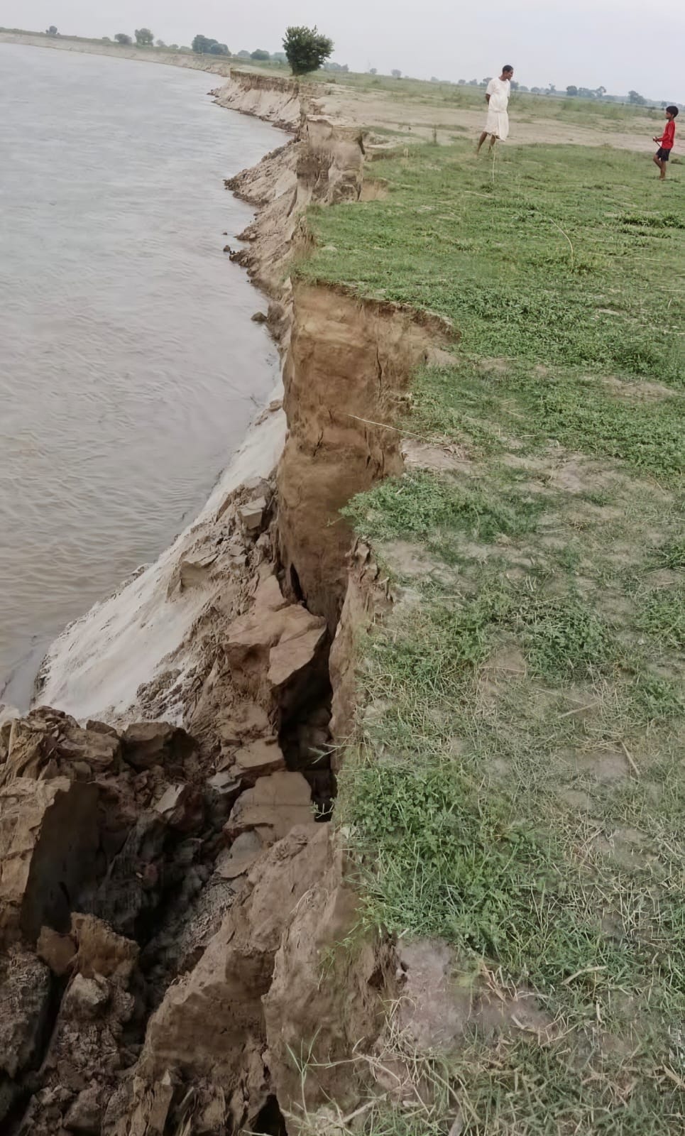 Works costing 14 crore began washing away in the very first wave of the floods.