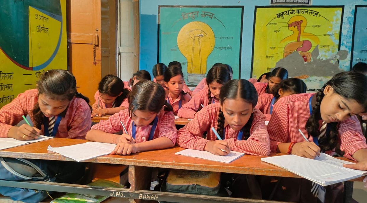 Government School Students to Learn Beyond Textbooks with Reading Fairs and Museum Visits