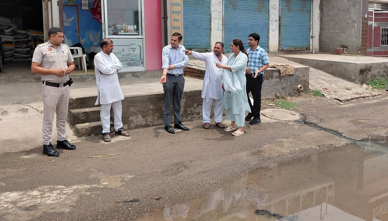 Shopkeepers' issues to be resolved within two days: SDM
