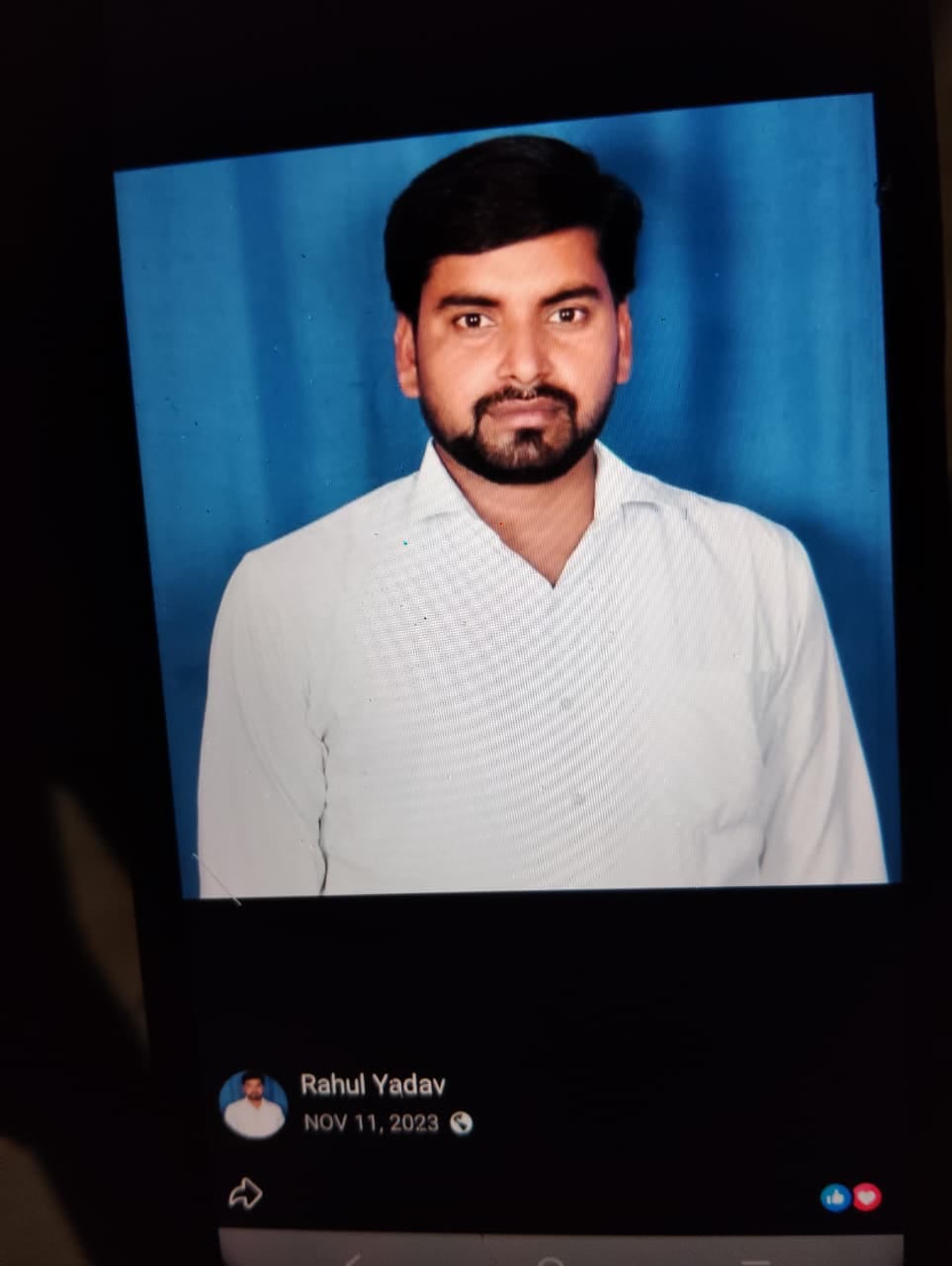 Youth dies in accident while returning after collecting payment for tobacco.