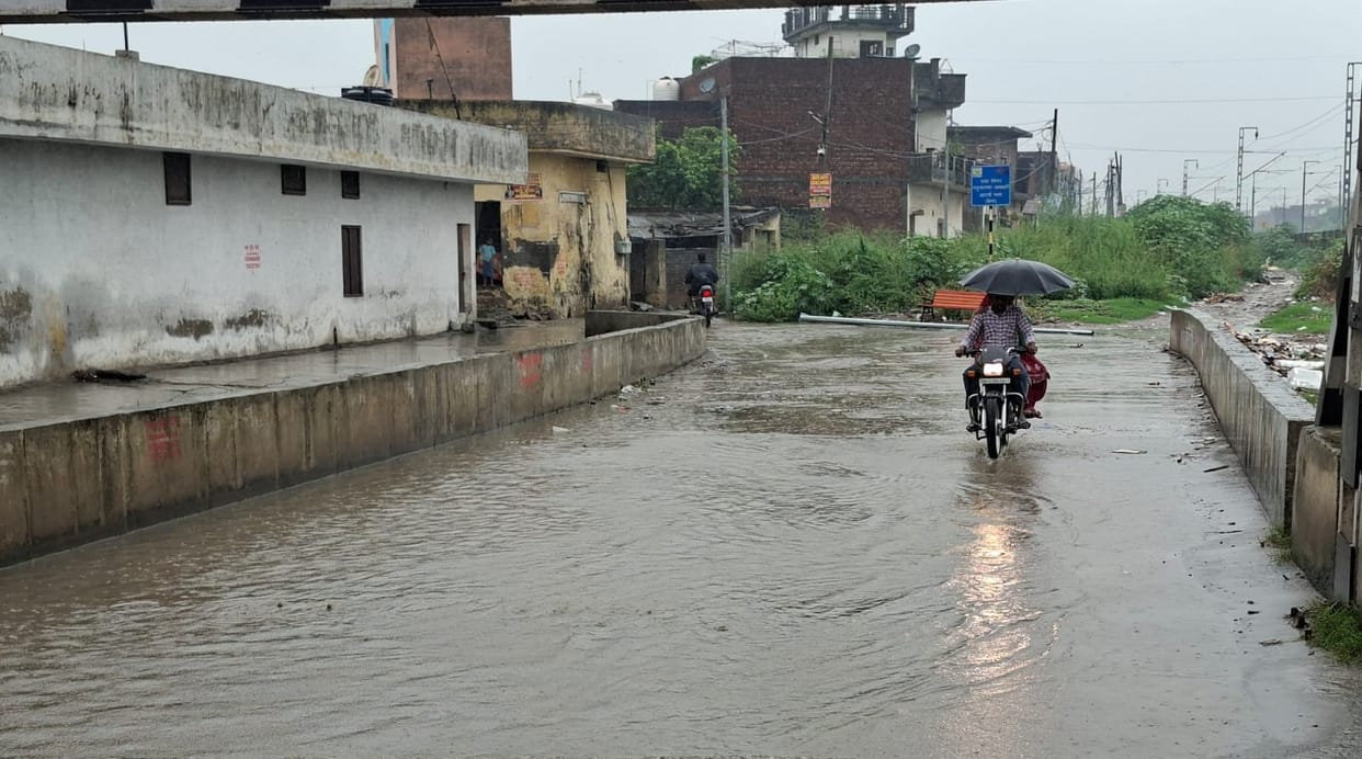 16 hours of rain caused waterlogging in low-lying areas and colonies