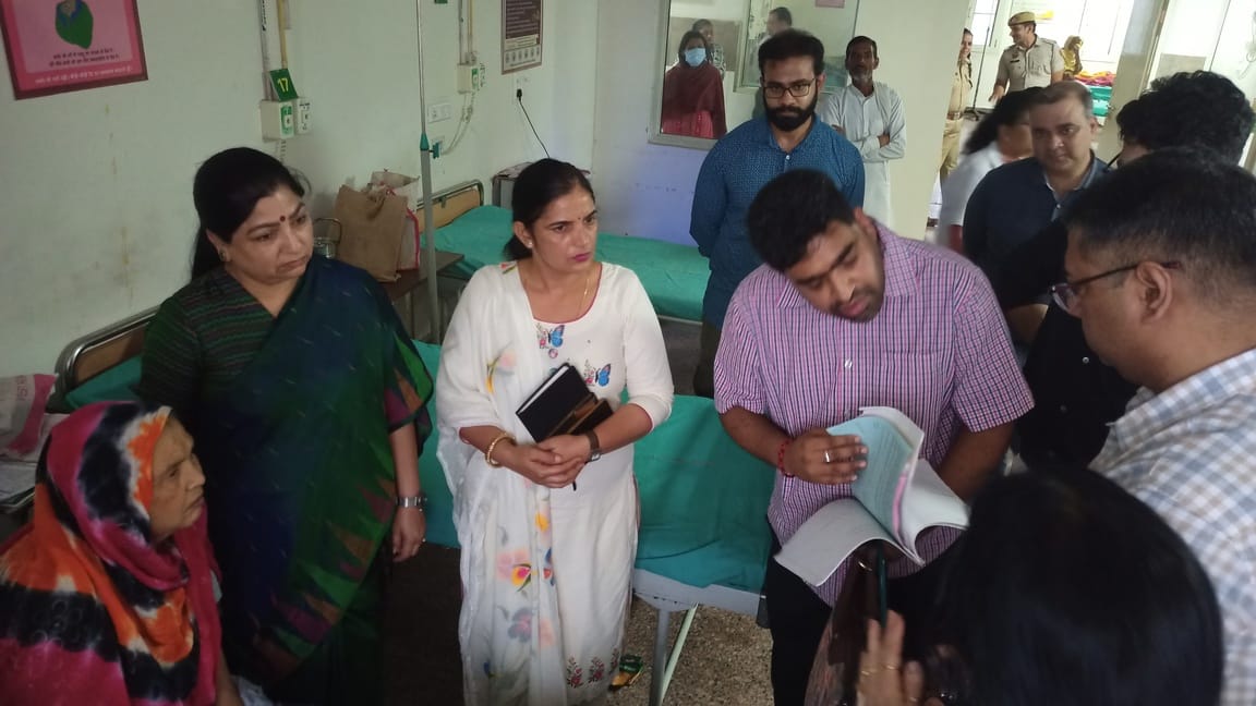 Patients writhing in pain shared their suffering with the Chairperson of the Women's Commission