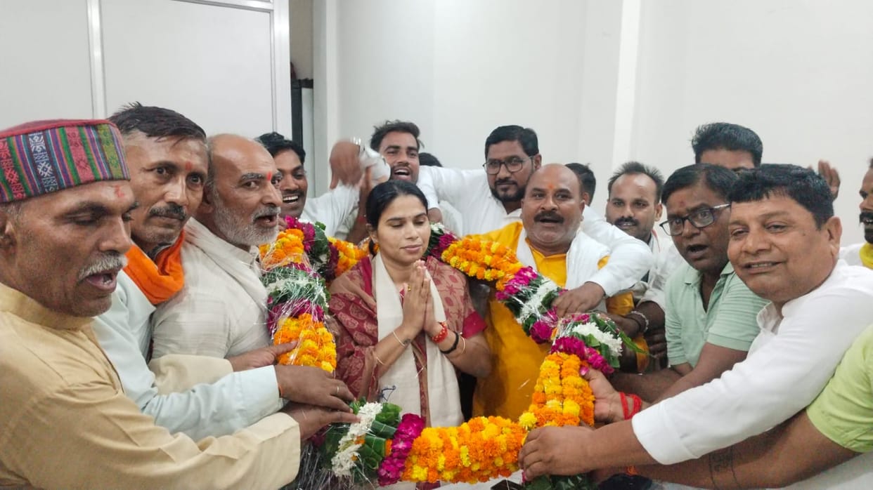 MLA Pooja Pal reprimanded officials