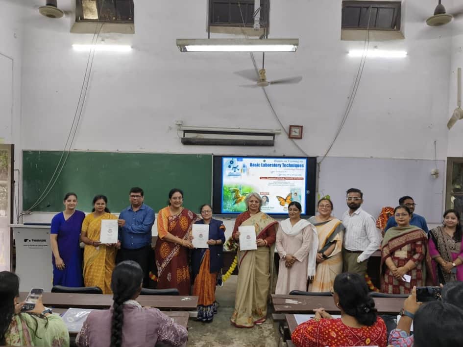 workshop in lucknow university for zoology teachers