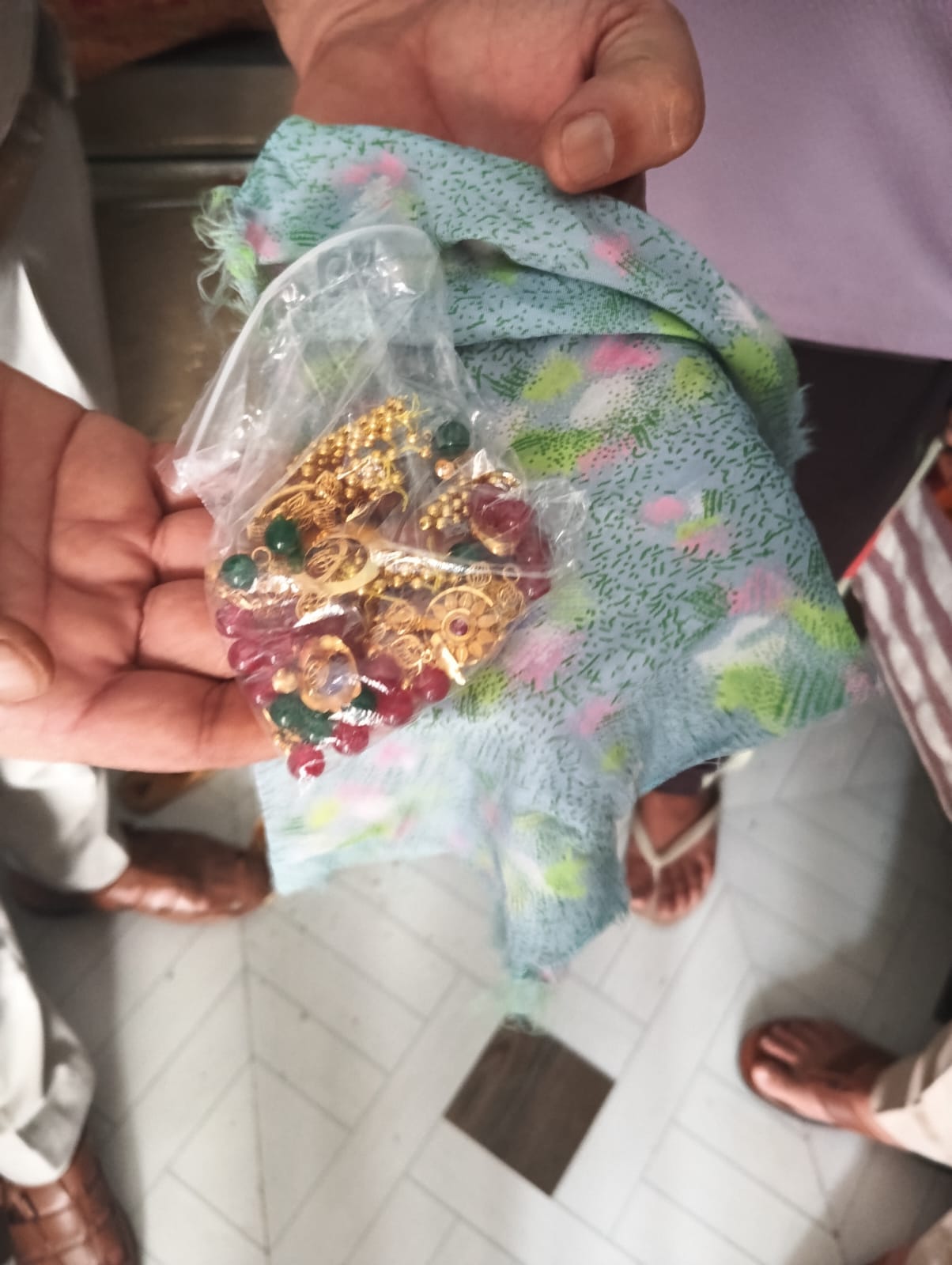 47.69 grams of gold stolen from Sol Banehad recovered in Hisar.