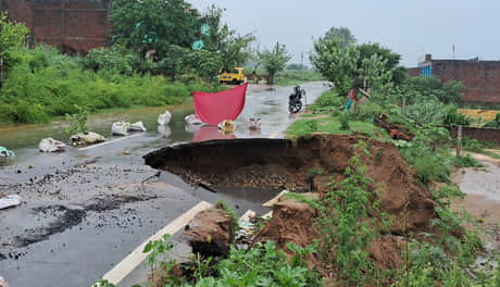 Bijnor cut off from Meerut, traffic diverted for four hours