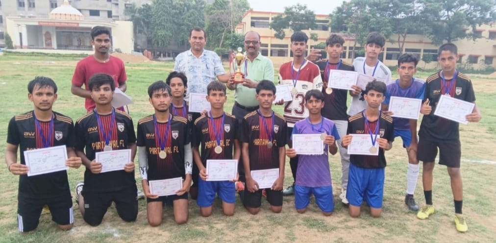Team of Partawal Inter College becomes runner-up of divisional competition