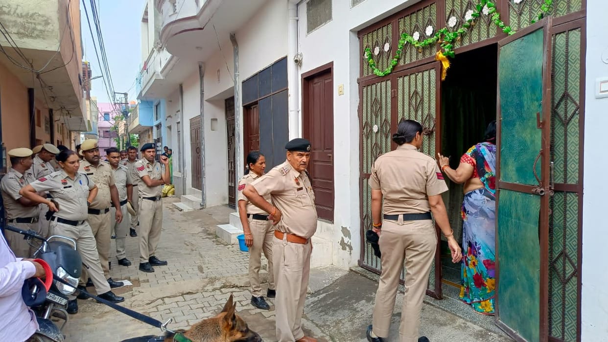 Police crack down on drug smugglers; raids conducted at the homes of two accused