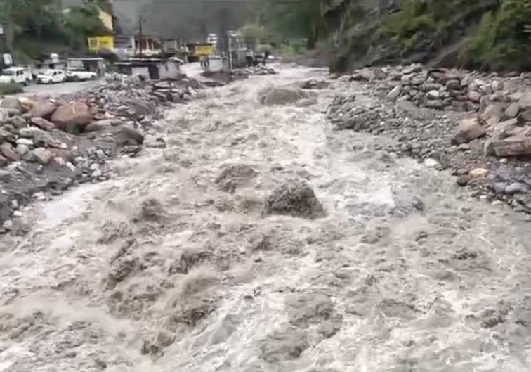 Spillway channel of Nanti Khad damaged due to heavy rain