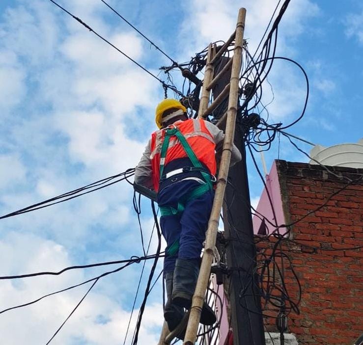 Power supply remained disrupted for hours in 300 villages