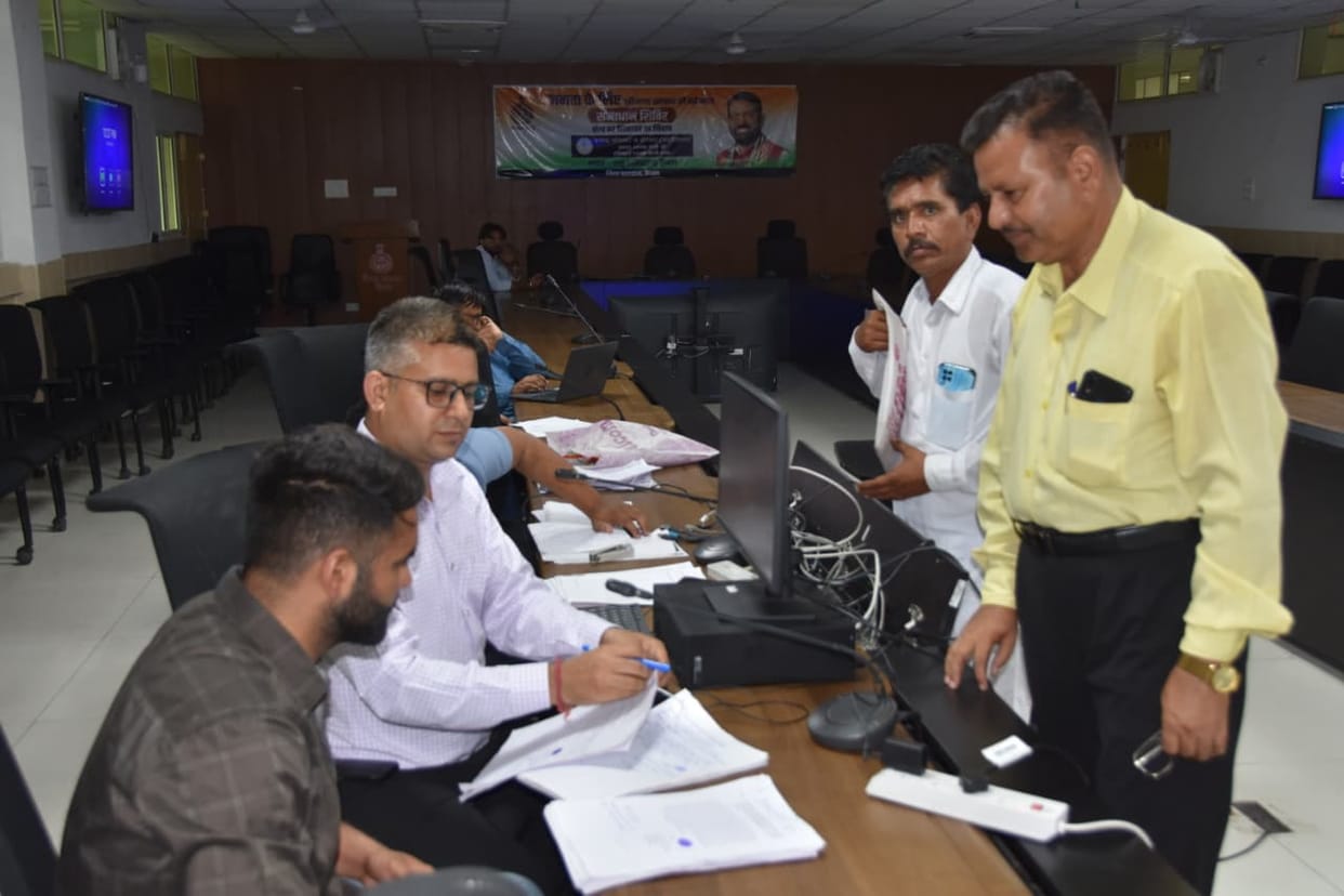 Camp held for pension-related errors; 15 cases resolved on the spot.