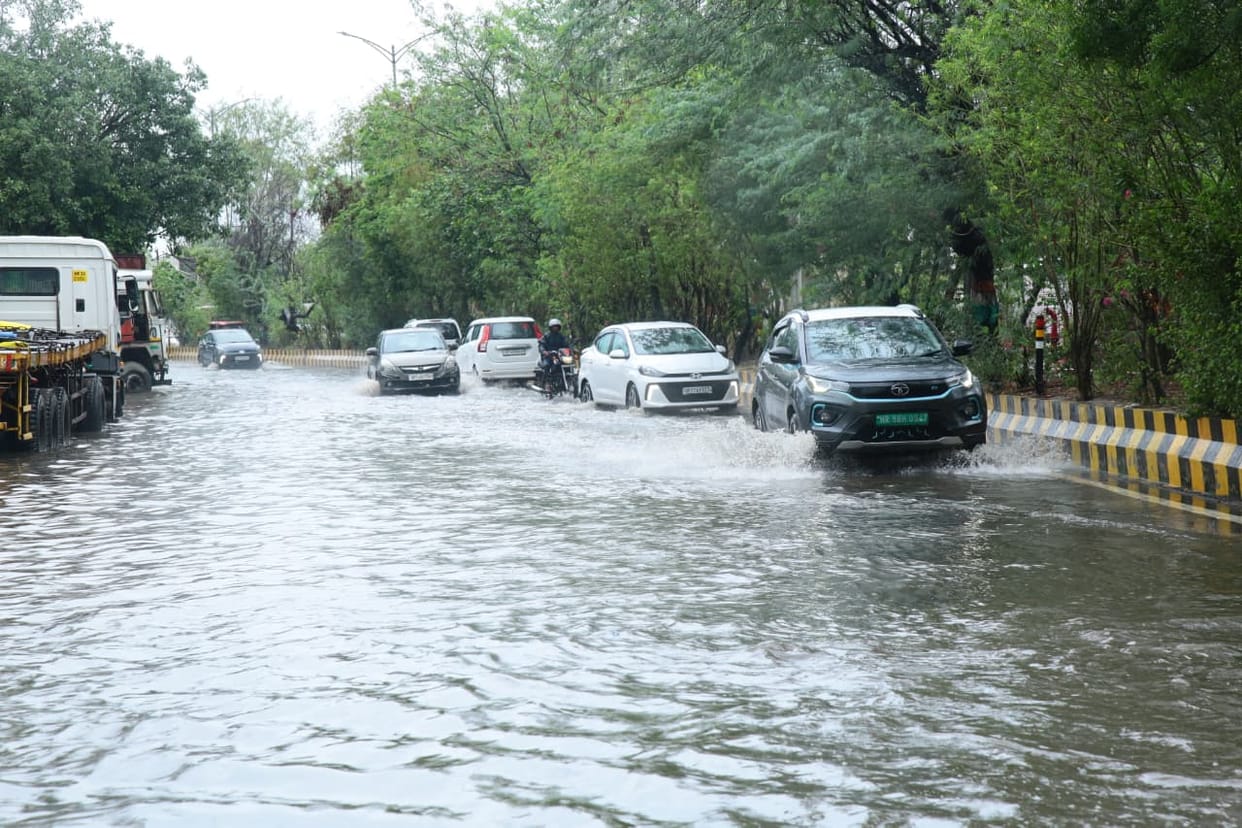 Loni inundated by torrential rain; water floods homes and roads