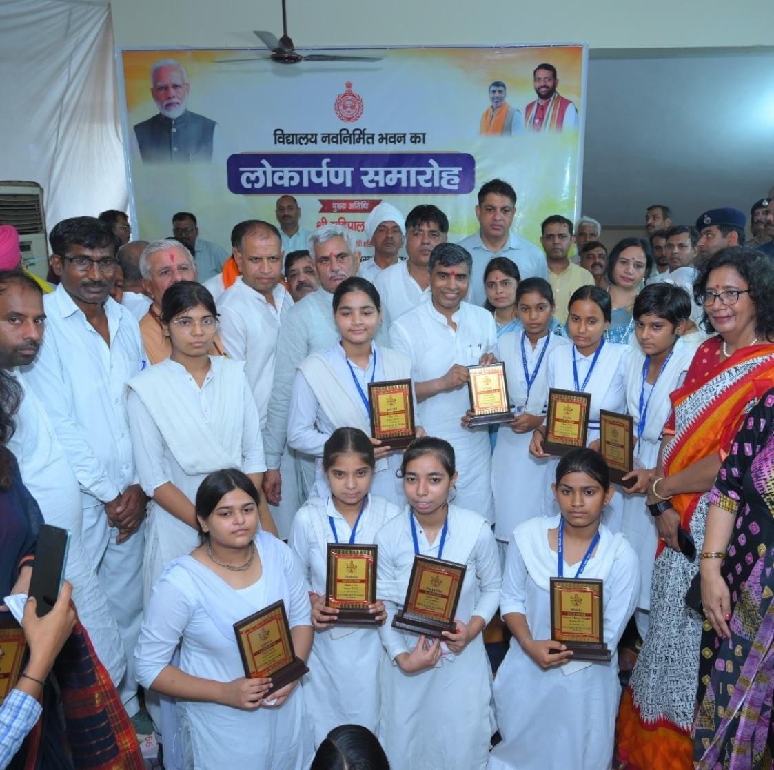 Education Minister inaugurates two girls' school buildings.