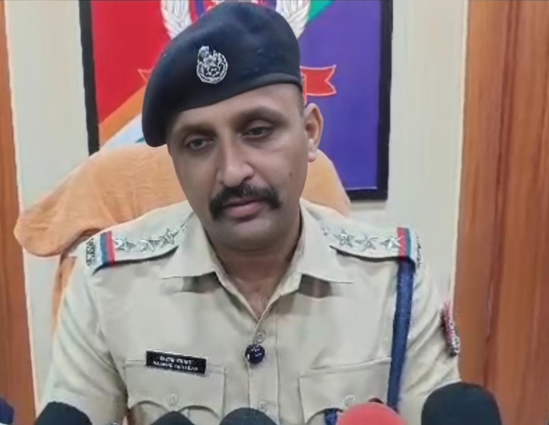 आरपीएफ थाना प्रभारी नरेंद्र यादव