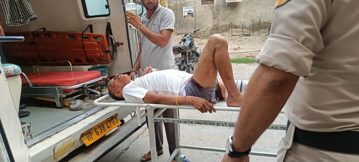 Agent of liquor trader shot while out to track down illicit liquor
