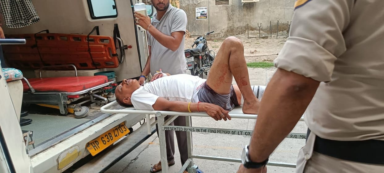 Agent of liquor trader shot while out to track down illicit liquor