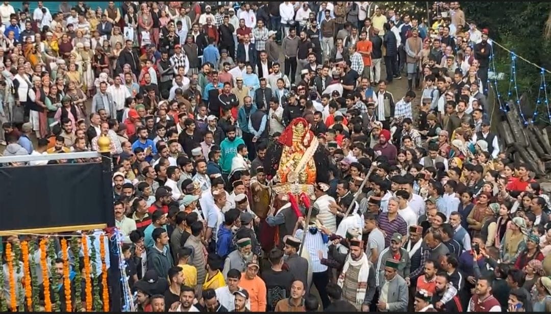 Consecration ceremony of the Mahasu Devta Temple begins in Bashla.