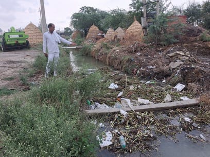 All distributaries choked with filth; farmers demand water reach the tail-end.