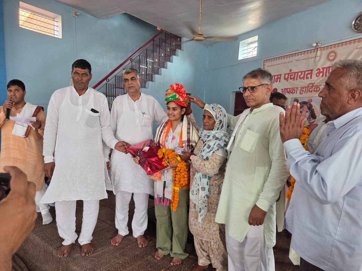 The Panchayat honored the talented individuals selected for IIT