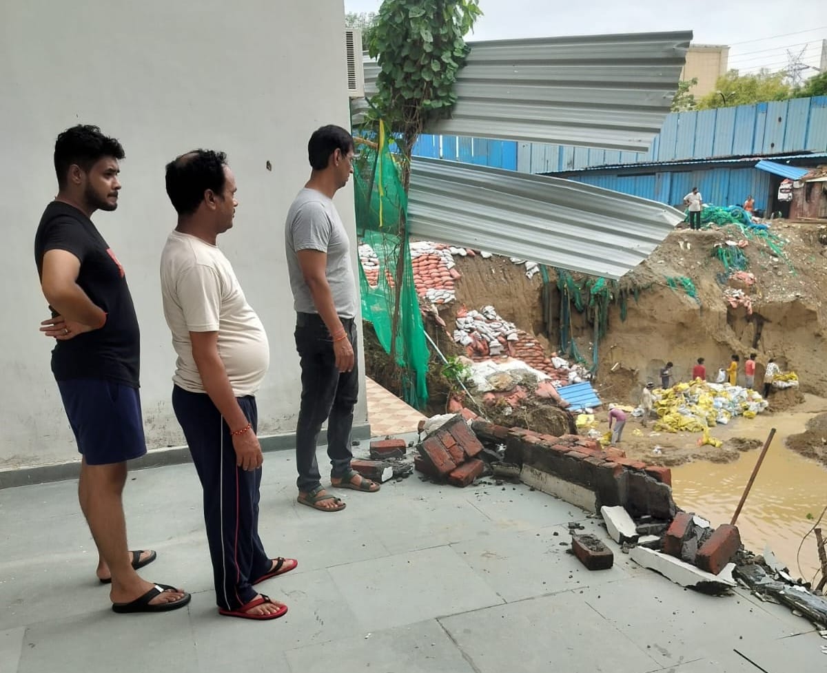 Boundary wall of Plot 16, Shipra Suncity Society (Semal Road), collapsed due to rain.