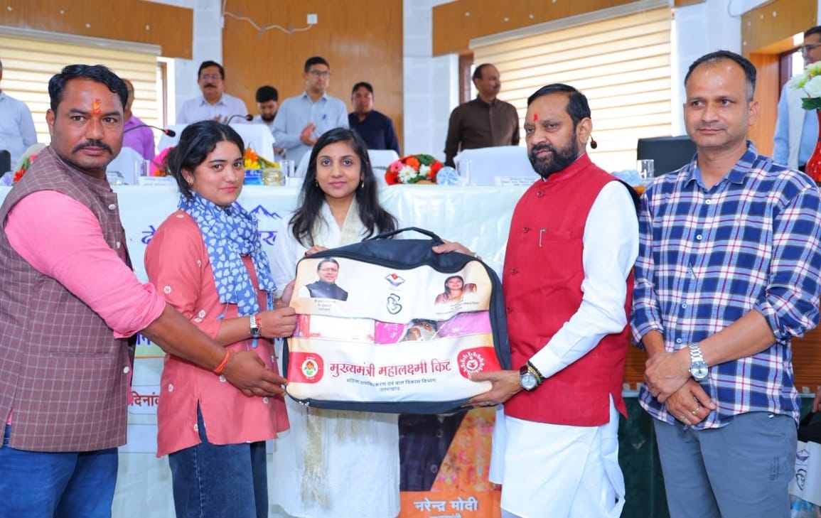 Minister of State and DM Listen to Public Grievances at Public Service Camp