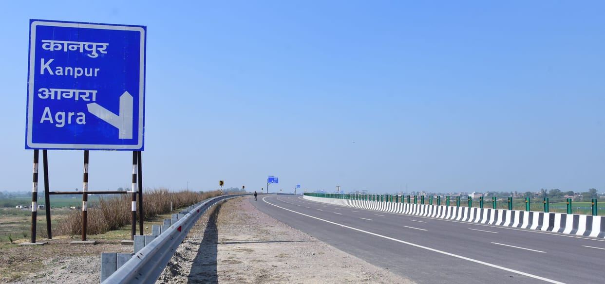 Lucknow: Lucknow-Kanpur Expressway to be inaugurated on Monday, Rajnath Singh to dedicate it to the nation