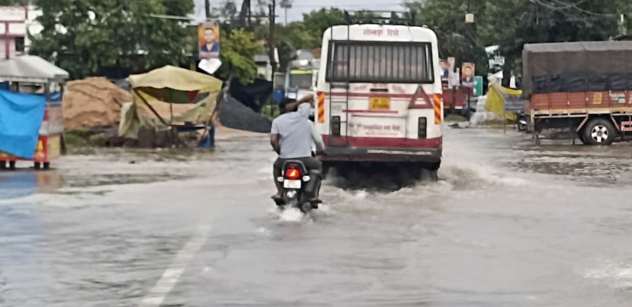 Rain exposes poor drainage; water enters homes in low-lying areas.