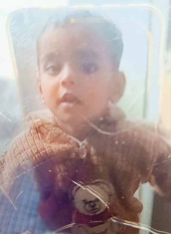 Child dies after suffering electric shock while playing.