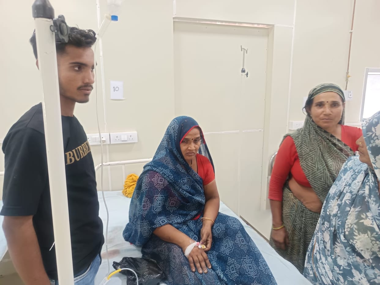 Student dies after time is lost on faith healing following snakebite.