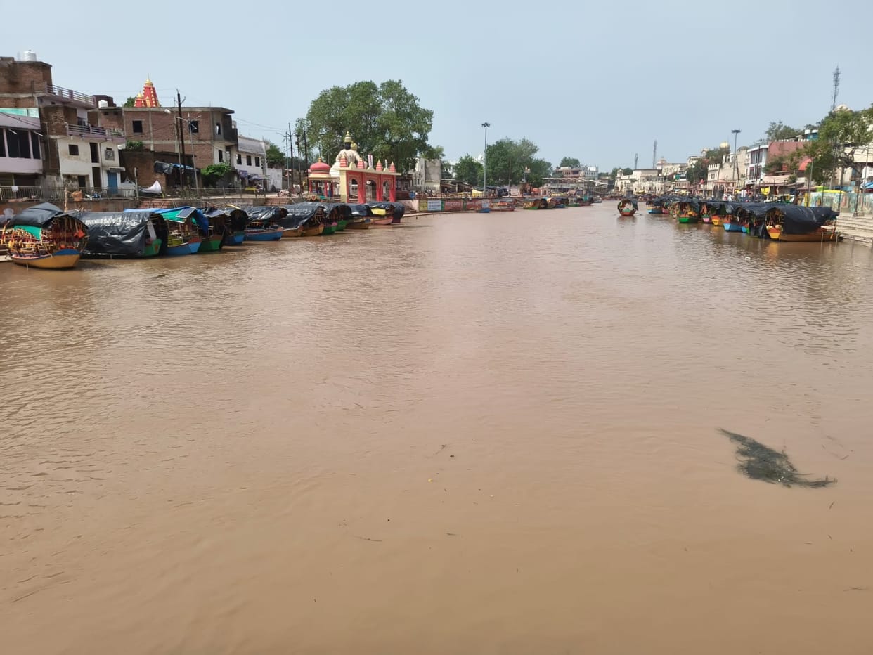 Mandakini water level recedes; danger persists.
