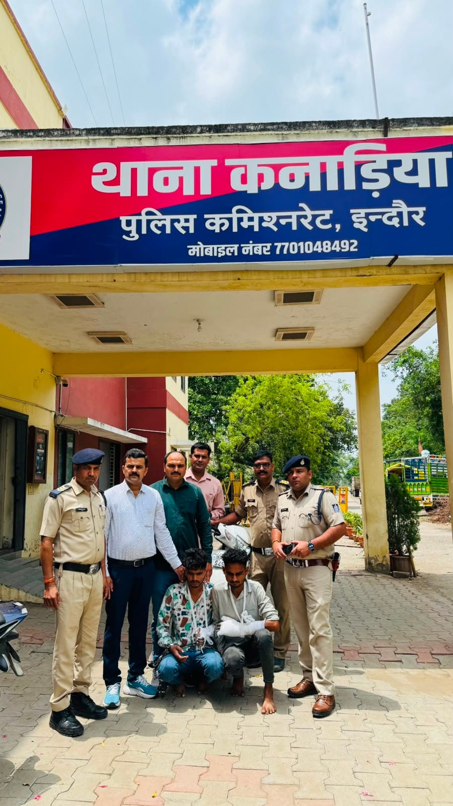 Indore's Kanadiya police seized MD drugs worth ₹15 lakh from an accused in a smuggling case.