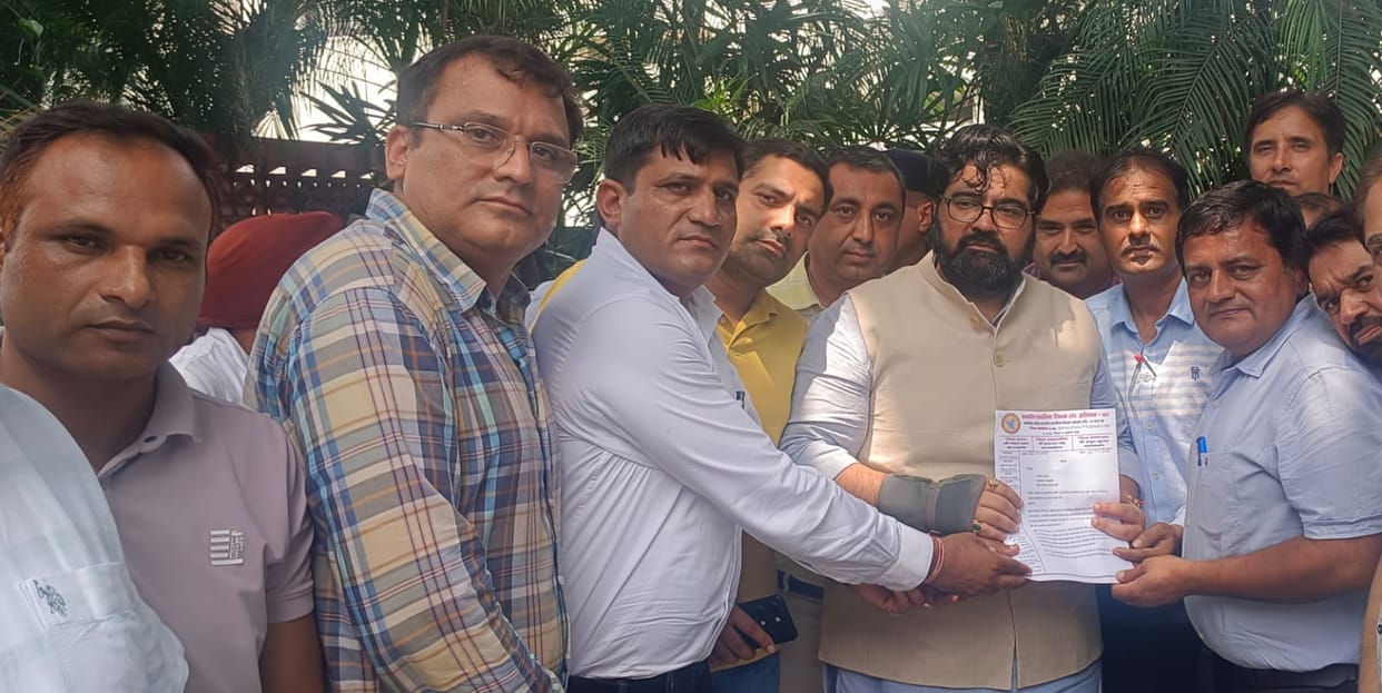 Teachers placed their demands before the Rajya Sabha MP