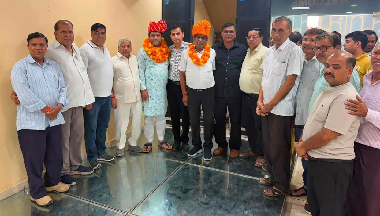 Neeraj Miglani becomes President of the Rupaya Chowk Shopkeepers' Association.