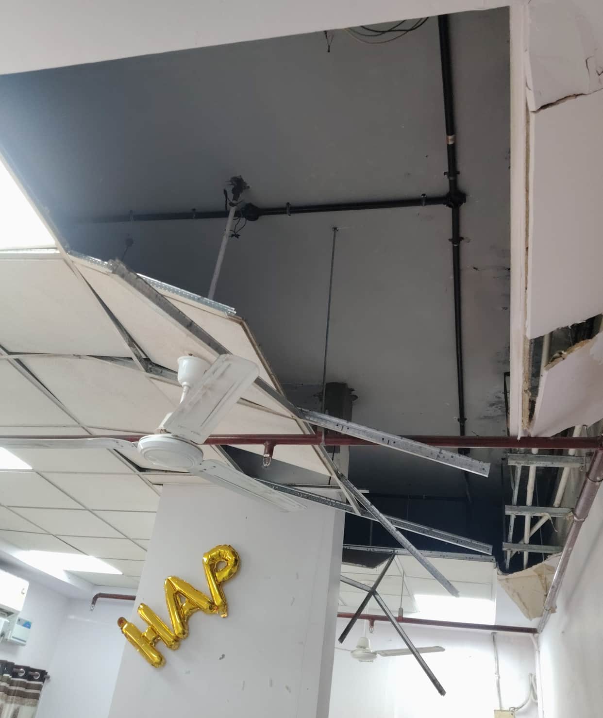 False ceiling collapses in the dental department of Chaudhary Bansi Lal General Hospital.