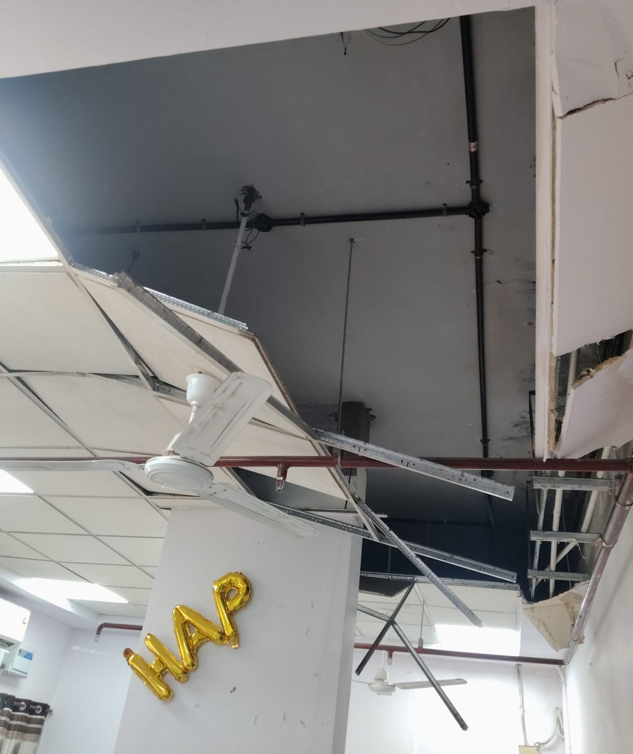 False ceiling collapses in the dental department of Chaudhary Bansi Lal General Hospital.