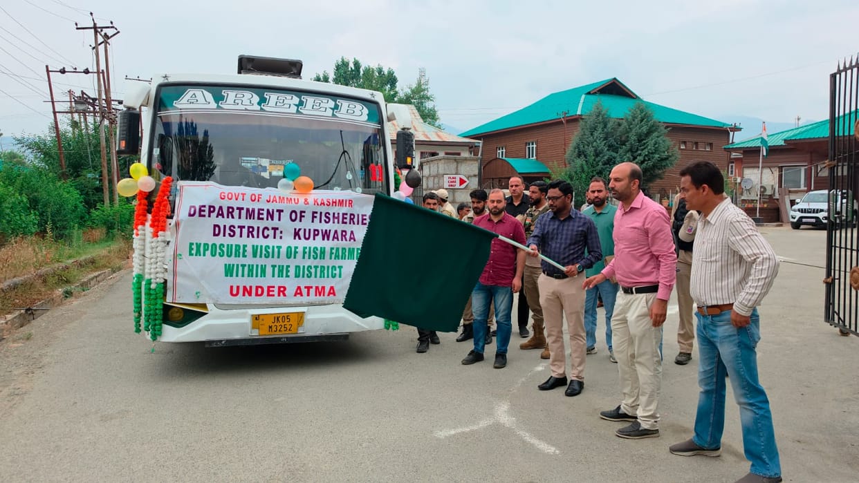 Srinagar, DC, Depart Exposure Tour, Kupwara