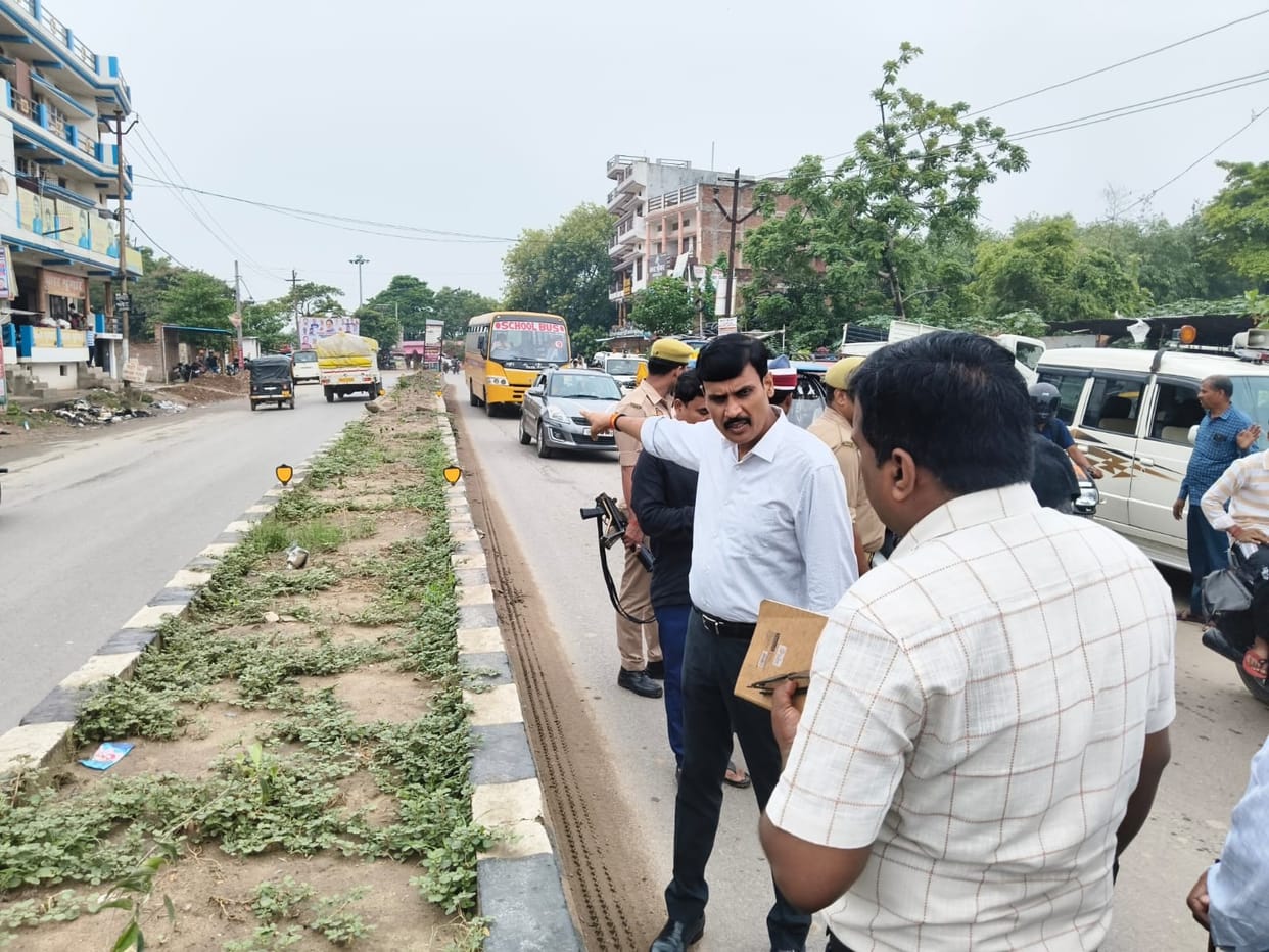 Dissatisfaction expressed over filth on NH-31... warning of action against negligence.