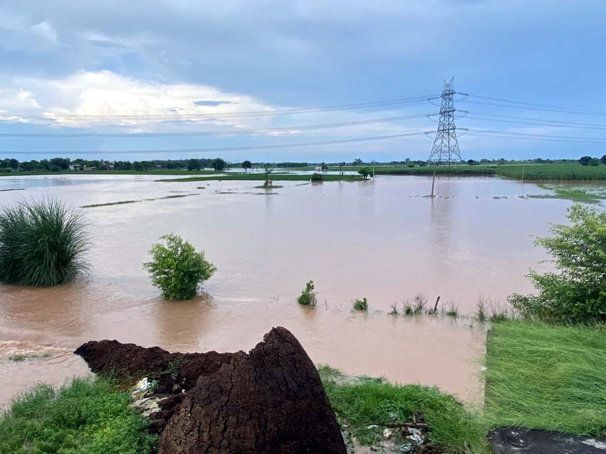 Markanda's fierce form, water entered from fields to houses in 4 villages